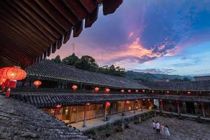 身体僵硬，走路小碎步，帕金森可以治疗吗？游戏画面